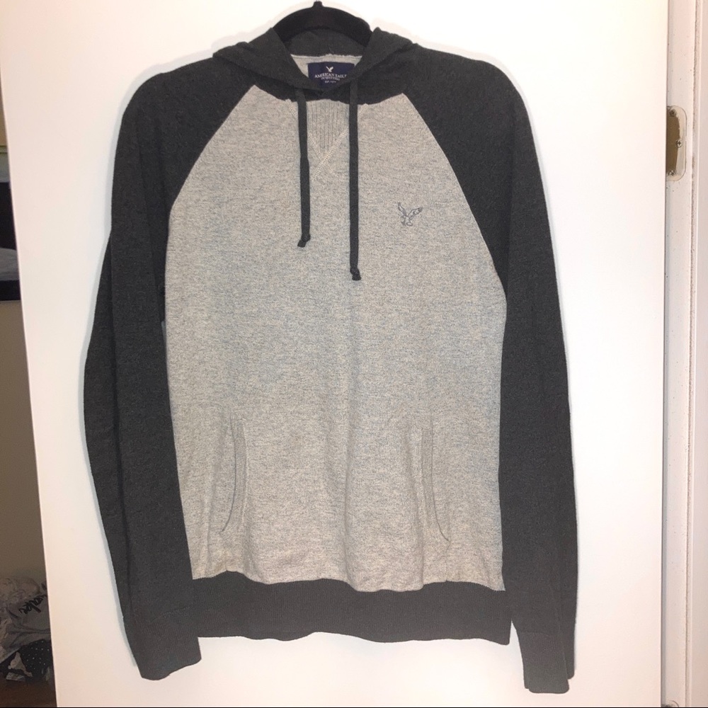 🩷2/$10  American Eagle Knit Hoodie Sweater M